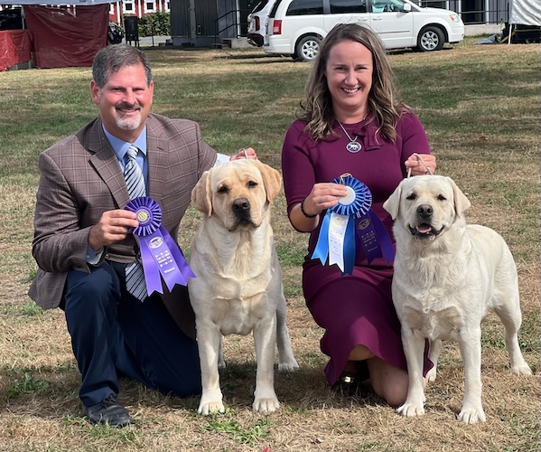 Mo & Adele with their favorite Handlers, the Cantors. 